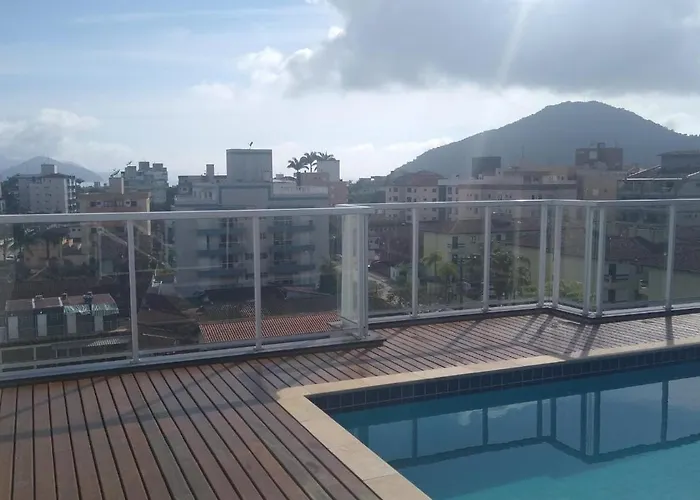 Ubatuba - Apartamento Com Churrasqueira E Piscina